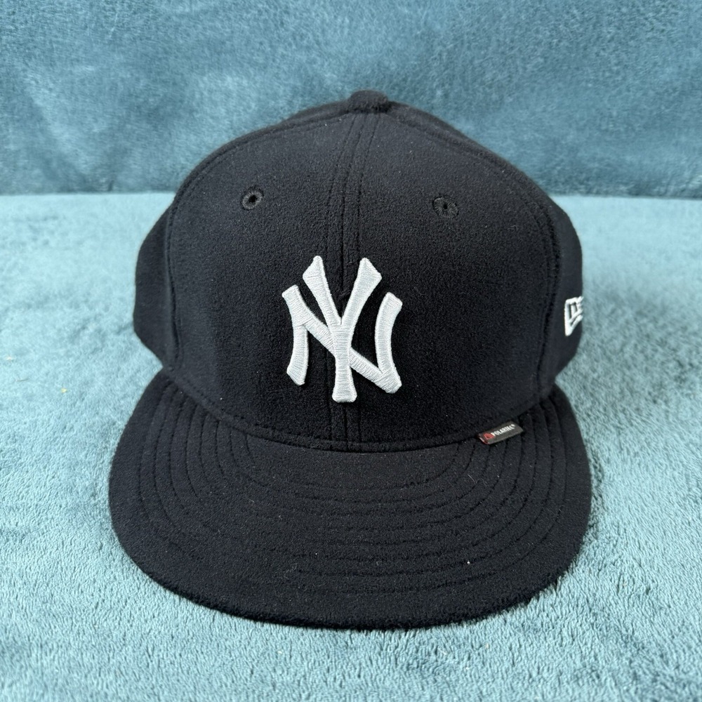 New Era 59FIFTY New York Yankees Black Fleece PolarTec Pro Hat Size 7 1/2